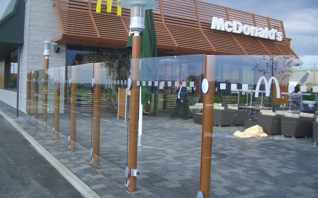 mcdonald’s glaszäune